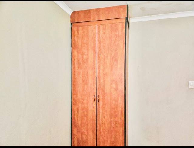 2 BEDROOM HOUSE SOLD IN IVY PARK